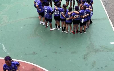 Partido de fútbol de 4to contra 5to