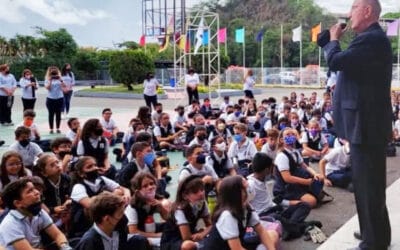 Bienvenida al profe Acedo