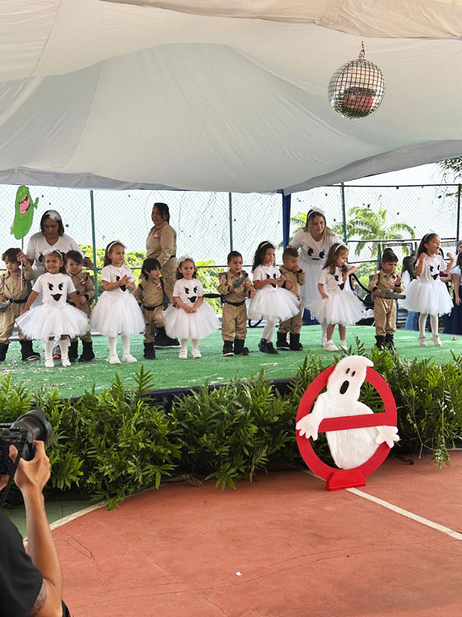 Colegio Yale School-Musical-Festival