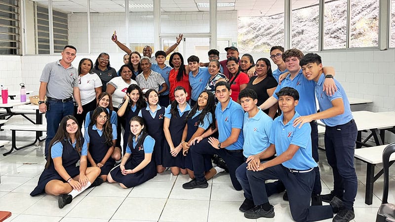 Dia Trabajador 2025 Un homenaje a nuestros héroes cotidianos del Colegio Yale