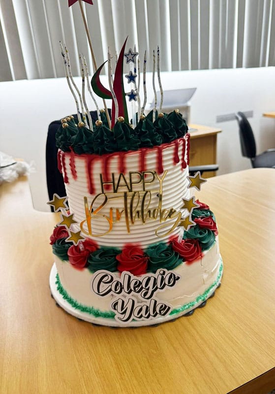 La Semana del Colegio Yale La Semana del Colegio Yale